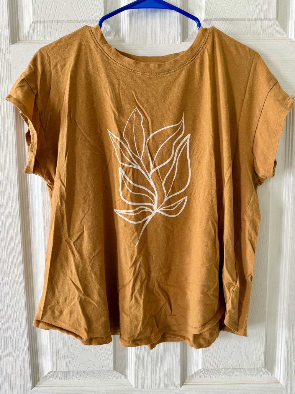 Madewell Mustard Short Sleeve Tee with White Leaf Graphic
